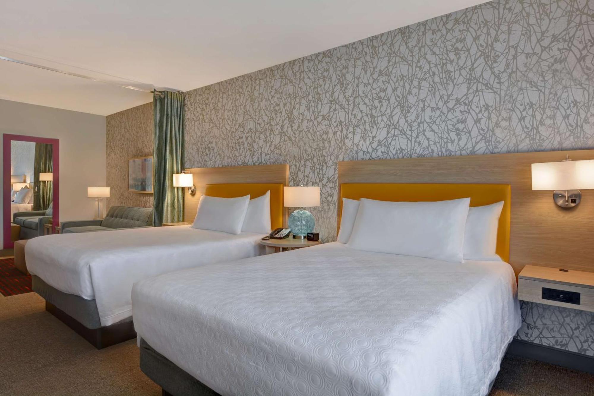 Hotel Home2 By Hilton, I-75 Bee Ridge, Fl 3*