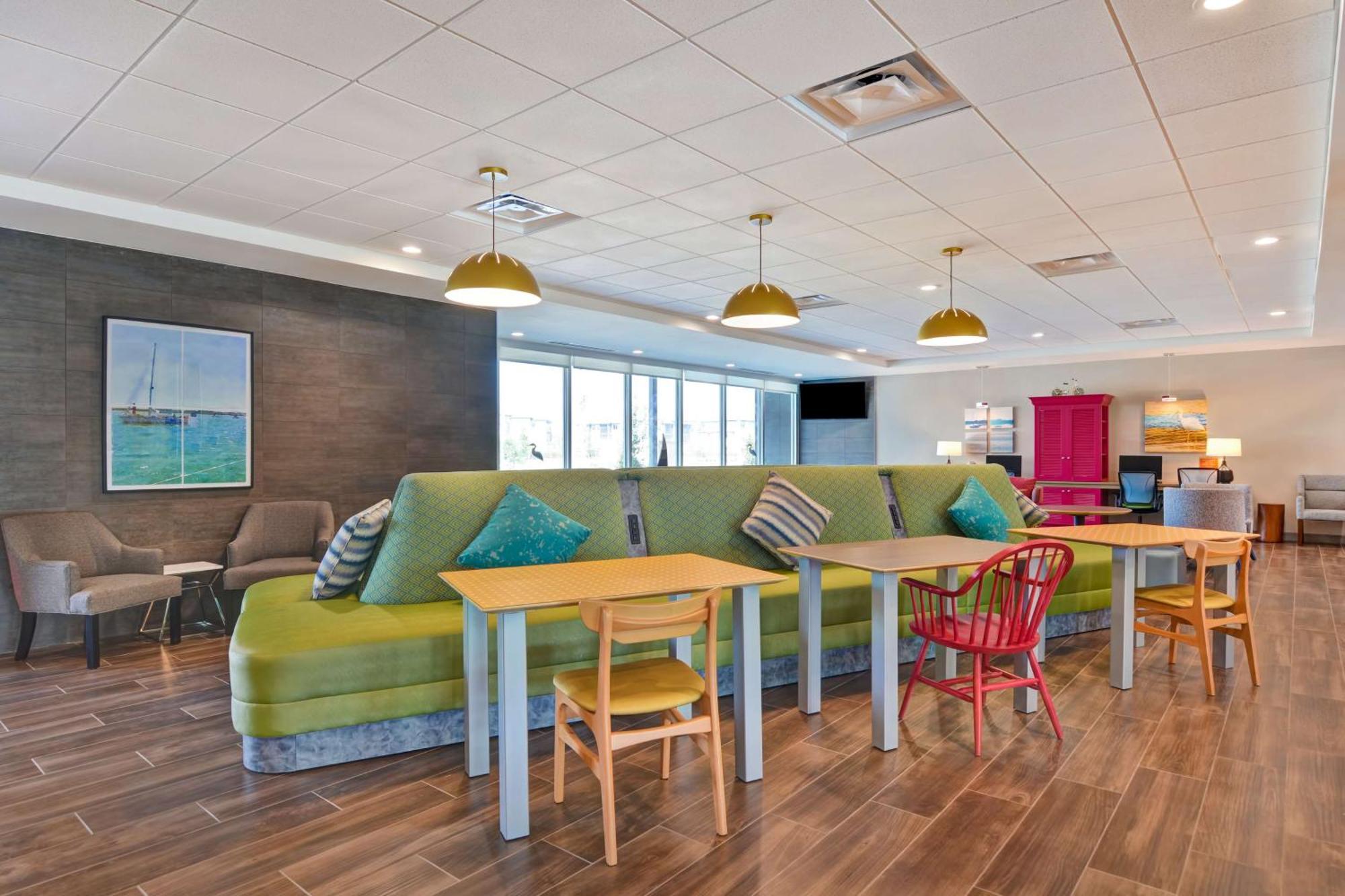 Home2 By Hilton, I-75 Bee Ridge, Fl Hotel 3*