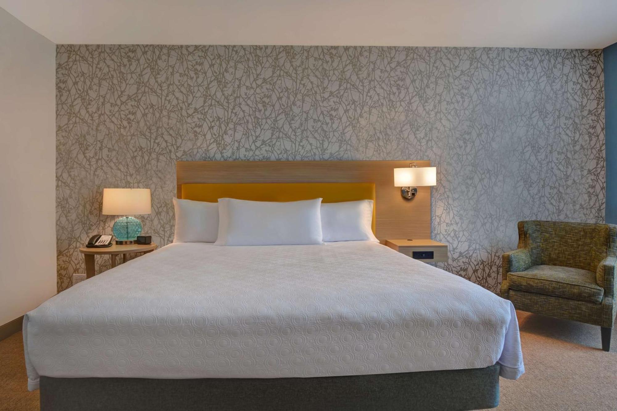 Hotel Home2 By Hilton, I-75 Bee Ridge, Fl 3*